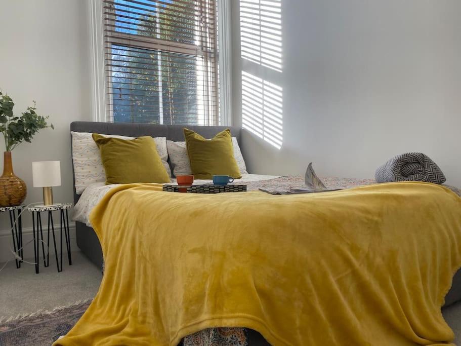 A Fabulous Apartment Set In St Leonard'S On Sea St Leonards-on-Sea Eksteriør bilde